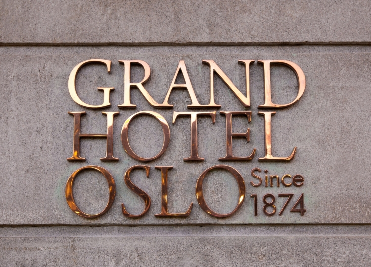 Grand Hotel Eurosign Skilt Med Lys Skilt Uten Lys 4